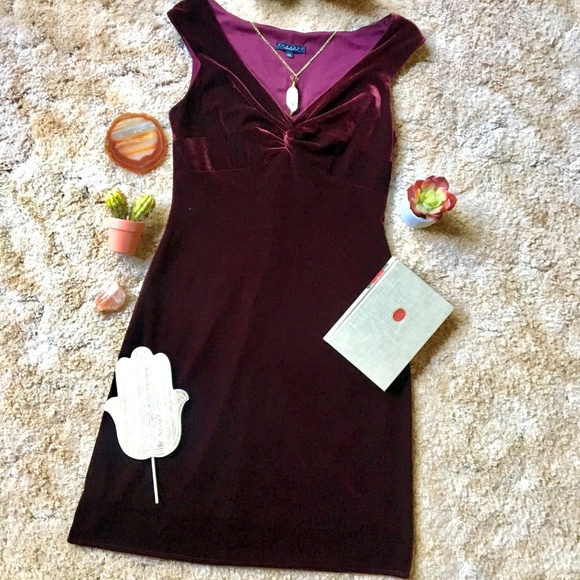 {Laundry by Shelli Segal} Velvet Cocktail Dress 10 - Picture 8 of 8